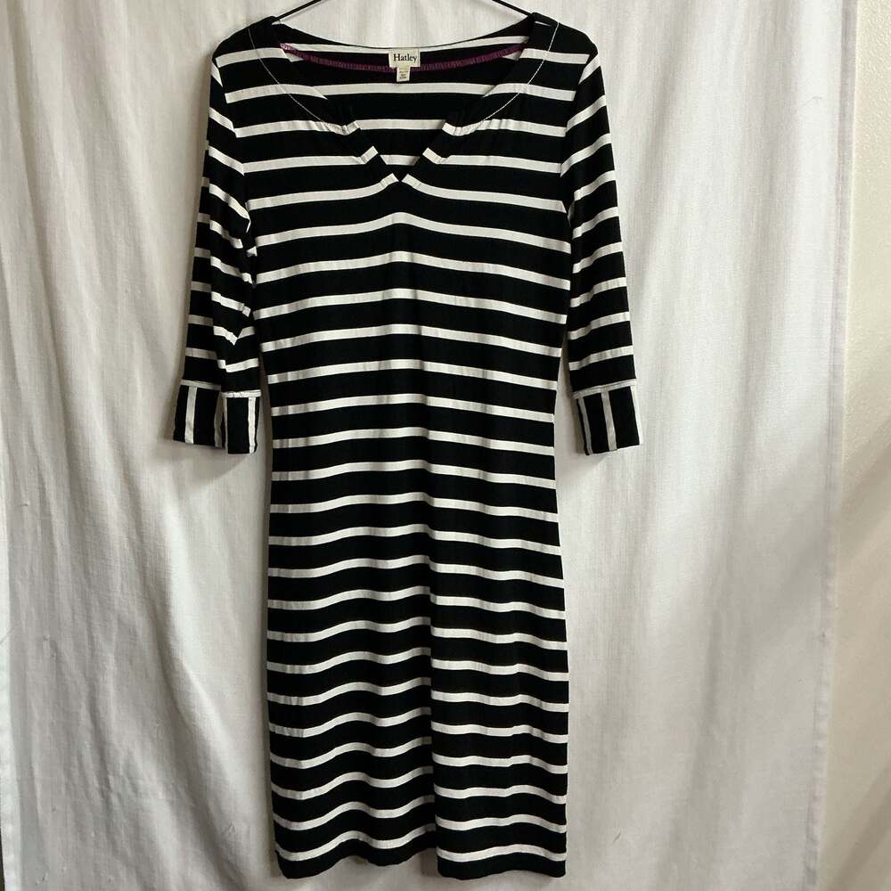 Hatley Women's Black and White Striped V-Neck 3/4 Sleeve Knit Dress
